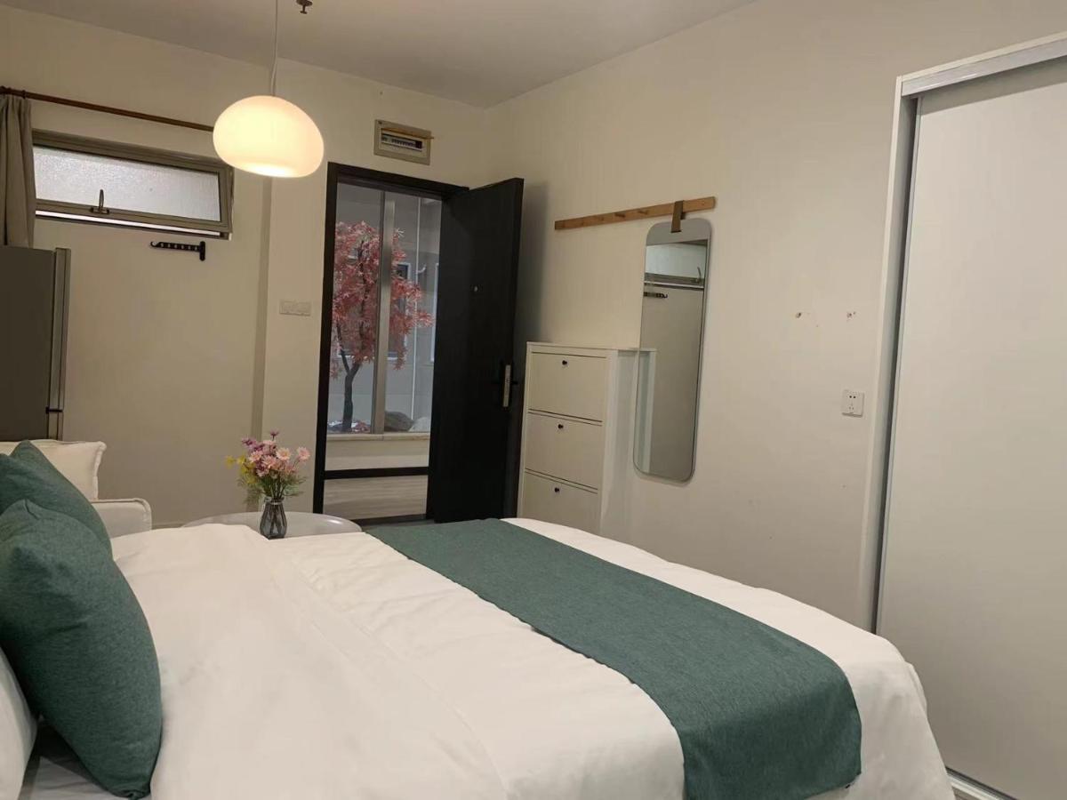 Yueshe Apartment - Hongqiao Longbai Xincun Шанхай Екстер'єр фото