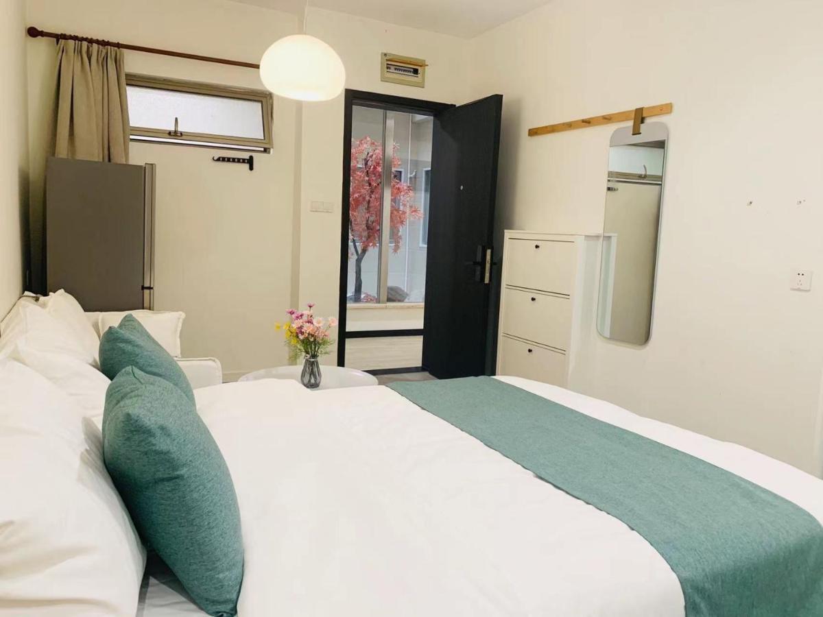 Yueshe Apartment - Hongqiao Longbai Xincun Шанхай Екстер'єр фото